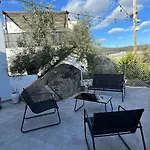 El Gallinero 公寓